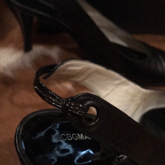 Shoes - Picture 3 of 5